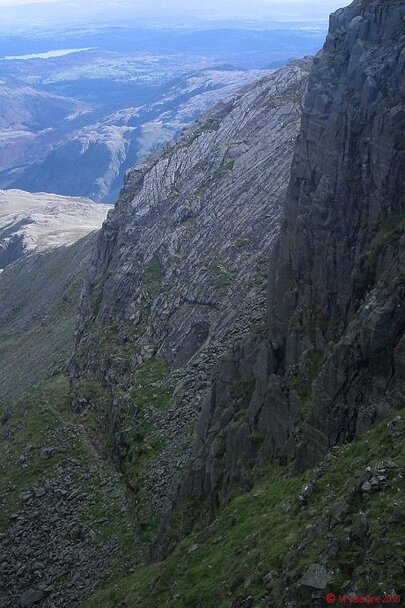 Looking down to the Great Slab & Climber's Traverse.